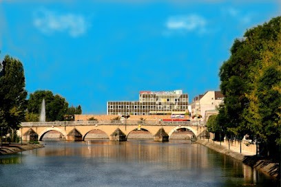 Arche Hôtel, Hôtel à Vierzon