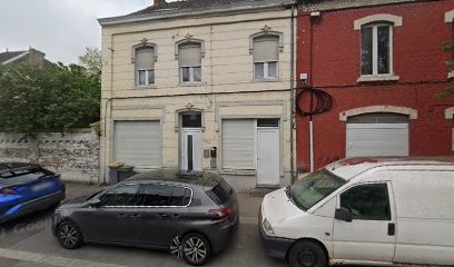 Chambre privatif avec baignoire balneo, Hôtel à Crespin