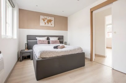 Appart' Louvre-Bollaert, Hôtel à Lens