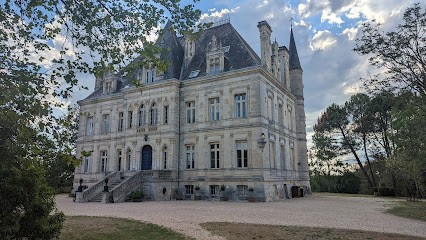 Apartment at Château de la Valouze, Hôtel à La Roche-Chalais