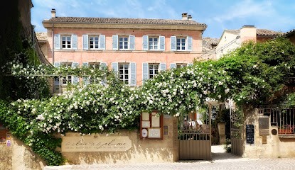Le Clair De Plume, Hôtel à Grignan