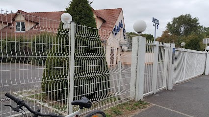 Hôtel Du Lac, Hôtel à Saulx-les-Chartreux