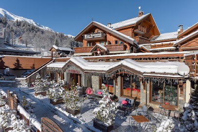 Hôtel L'Eterlou, Hôtel aux Allues